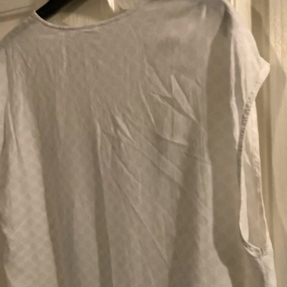 Old Navy Brand blouse, size large. - Picture 9 of 10